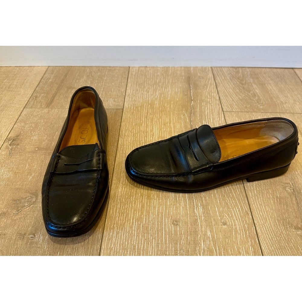 Tod's Black Leather Penny Loafer Women Sz 7 Slip on Square Toe Classic Lux $1000